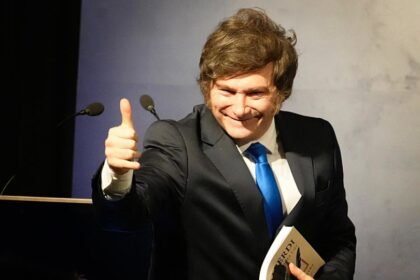 El presidente Javier Milei durante una comunicación oficial