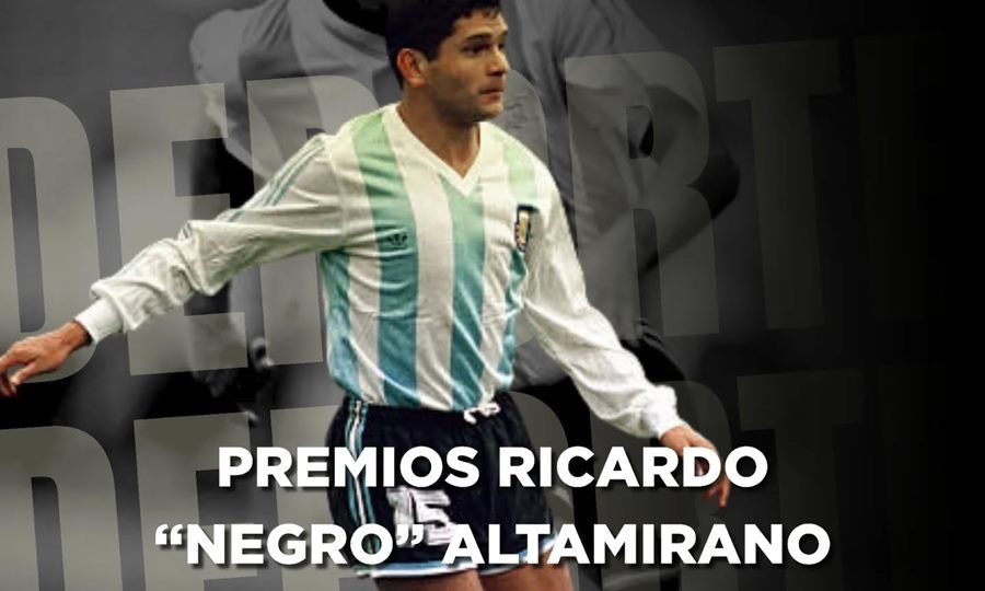 Ceremonia de reconocimiento deportivo organizada por la Municipalidad de Laguna Paiva.