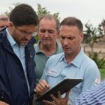 Obras de mantenimiento y limpieza en canales estratégicos del sistema de defensas hídricas del Gran Santa Fe.
