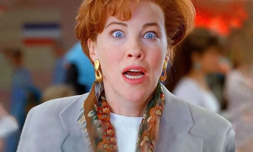 Catherine O’Hara, actriz canadiense reconocida mundialmente por sus papeles en cine y televisión.