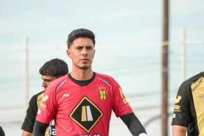 Mauricio Nievas, arquero de Deportivo Madryn