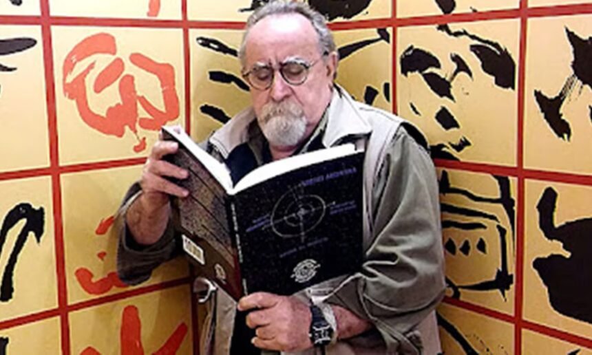 El artista plástico Fernando Fazzolari, referente del arte contemporáneo argentino. Foto de archivo.