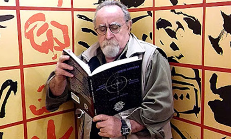 El artista plástico Fernando Fazzolari, referente del arte contemporáneo argentino. Foto de archivo.