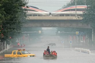 Vista urbana de Yakarta, la capital de Indonesia, una de las megaciudades más densamente pobladas del planeta.