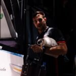 Julián Marcioni, uno de los convocados por Ezequiel Medrán, al llegar a Uruguay para disputar los amistosos de pretemporada con Colón.