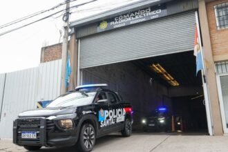 Nueva base operativa del Comando Radioeléctrico de la Policía de Santa Fe, ubicada en avenida Galicia 2300, destinada al recambio de móviles policiales.