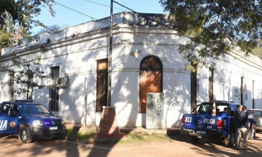 La denuncia del ataque se radicó en la Comisaría 14ª de San José del Rincón, que interviene en la investigación. Foto: El Litoral.