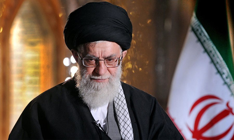 El ayatollah Ali Khamenei, líder supremo de Irán, durante una aparición pública en Teherán.