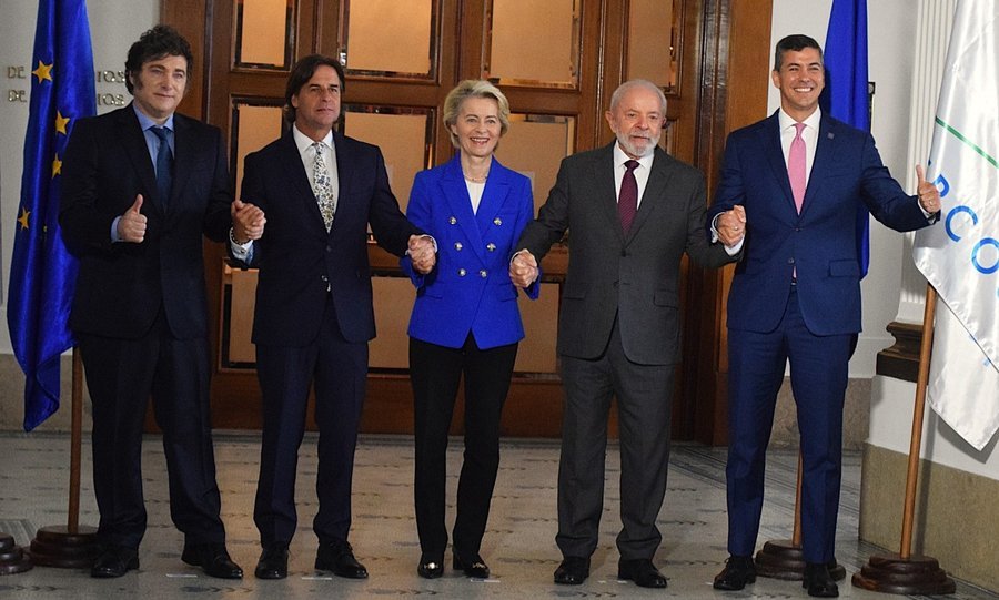 Representantes de la Unión Europea y del Mercosur durante una instancia clave de negociación del acuerdo comercial entre ambos bloques.