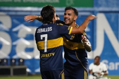 Boca Juniors venció 2-1 a Olimpia en San Nicolás y cerró su pretemporada con una victoria.