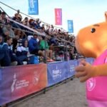 La Playa Olímpica convocó a familias y turistas, con propuestas deportivas y la presencia de Capi, la mascota de los Juegos Suramericanos.