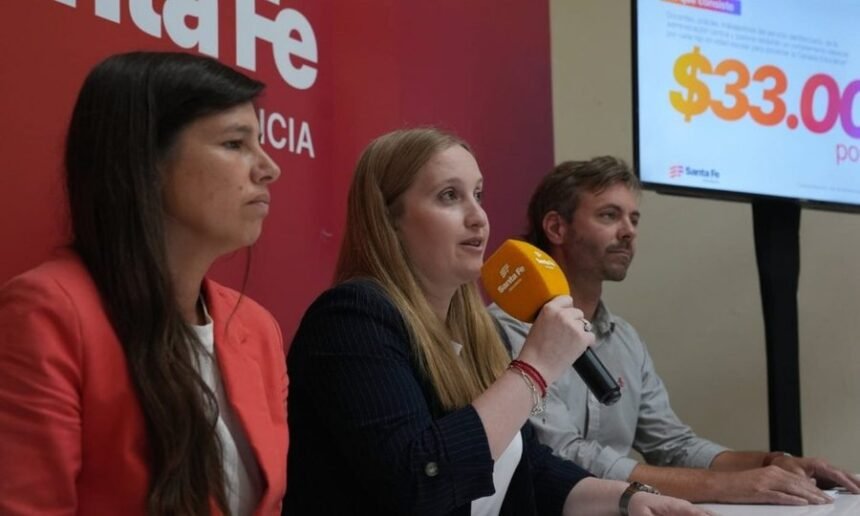 Autoridades provinciales presentaron el beneficio “Complemento Útiles” para empleados estatales con hijos en edad escolar.