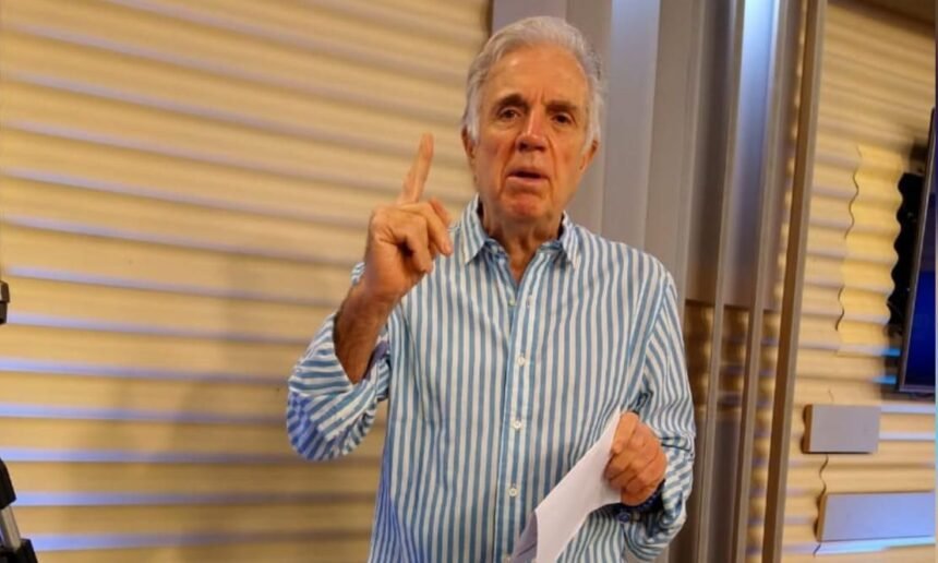 Alberto Giraldi, periodista comprometido con la palabra, el debate y la gente. Su mirada crítica y su vocación por el periodismo federal dejan una huella que trasciende el tiempo.