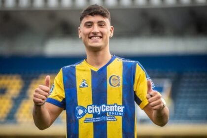 El atacante Alejo Véliz, en una postal de su paso por Rosario Central.