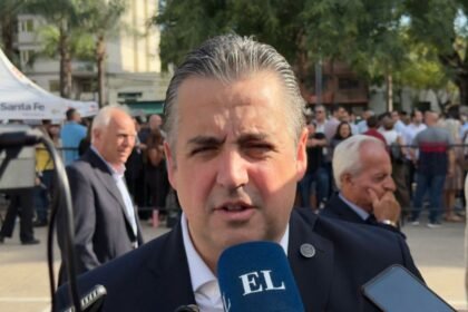 El ministro Pablo Cococcioni durante declaraciones sobre la situación policial en Santa Fe.