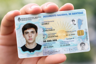 Nuevo modelo del Documento Nacional de Identidad con tecnología sin contacto y mayores estándares de seguridad.