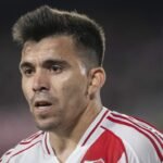 Marcos “Huevo” Acuña, con la camiseta de River Plate, en una imagen de archivo durante un partido oficial. Foto: archivo.