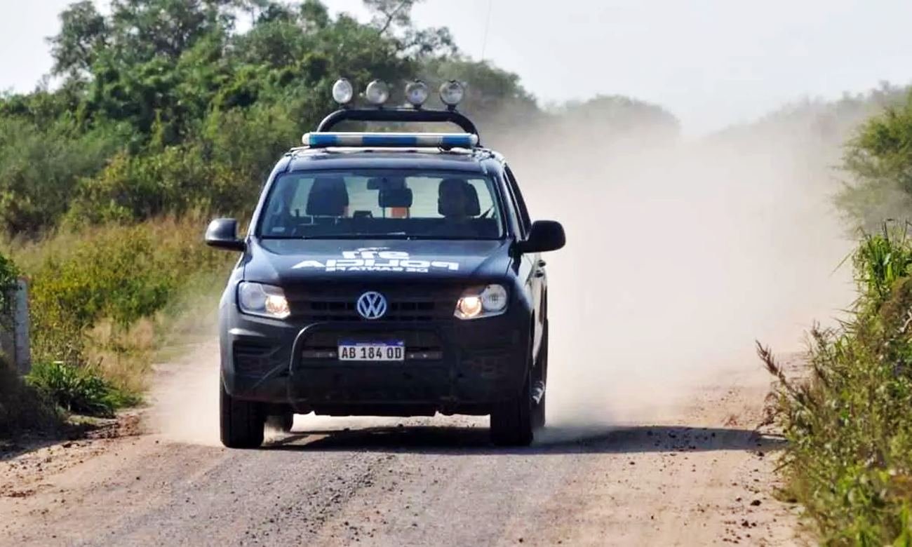 Patrullaje de la Guardia Rural “Los Pumas” en caminos rurales de la provincia de Santa Fe.
