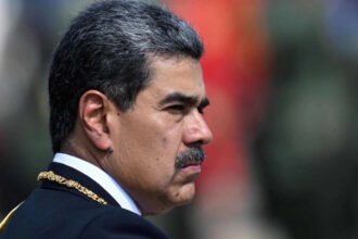 Nicolás Maduro, ex presidente de Venezuela, figura política clave en la historia reciente de su país y actualmente implicado en investigaciones internacionales.