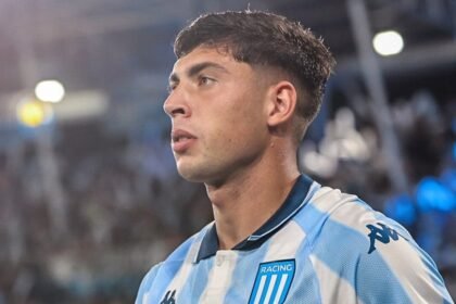 Juan Ignacio Nardoni durante su etapa como mediocampista de Racing Club. Foto: archivo.