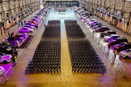 Exhibición de bienes incautados al delito durante una subasta pública organizada por la provincia de Santa Fe. Foto de archivo.