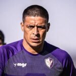 Brian Fernández durante su paso por Fénix de Uruguay, en una imagen de archivo previa a su desvinculación del club.