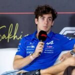 Franco Colapinto durante una conferencia de prensa en la Fórmula 1, en una imagen de archivo que refleja su crecimiento en la categoría.