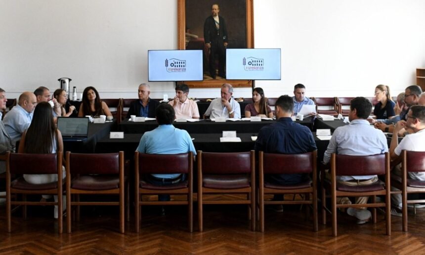 Autoridades del ECAM durante la presentación del plan de trabajo metropolitano. Foto de archivo.