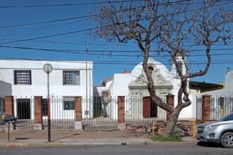 Imagen de archivo de la Escuela San Antonio de Padua, ubicada sobre avenida Juan José Paso en el sur de la ciudad de Santa Fe.
