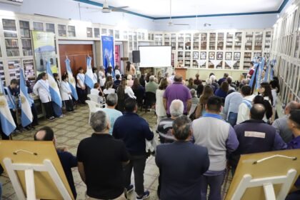 Acto conmemorativo por la memoria, la verdad y la justicia en la Biblioteca Juan Bautista Alberdi de Laguna Paiva.