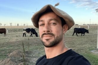 Bruno Riboldi, influencer agropecuario y creador de la cuenta “La Joya Agro”, en una imagen de archivo vinculada a su actividad en redes sociales. Foto: archivo.
