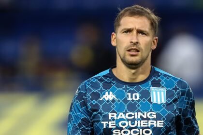 Matko Miljevic en acción con la camiseta de Racing Club durante un partido oficial. Foto de archivo.