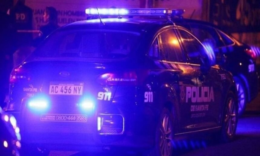 Móvil policial de Santa Fe durante un operativo. Foto ilustrativa.