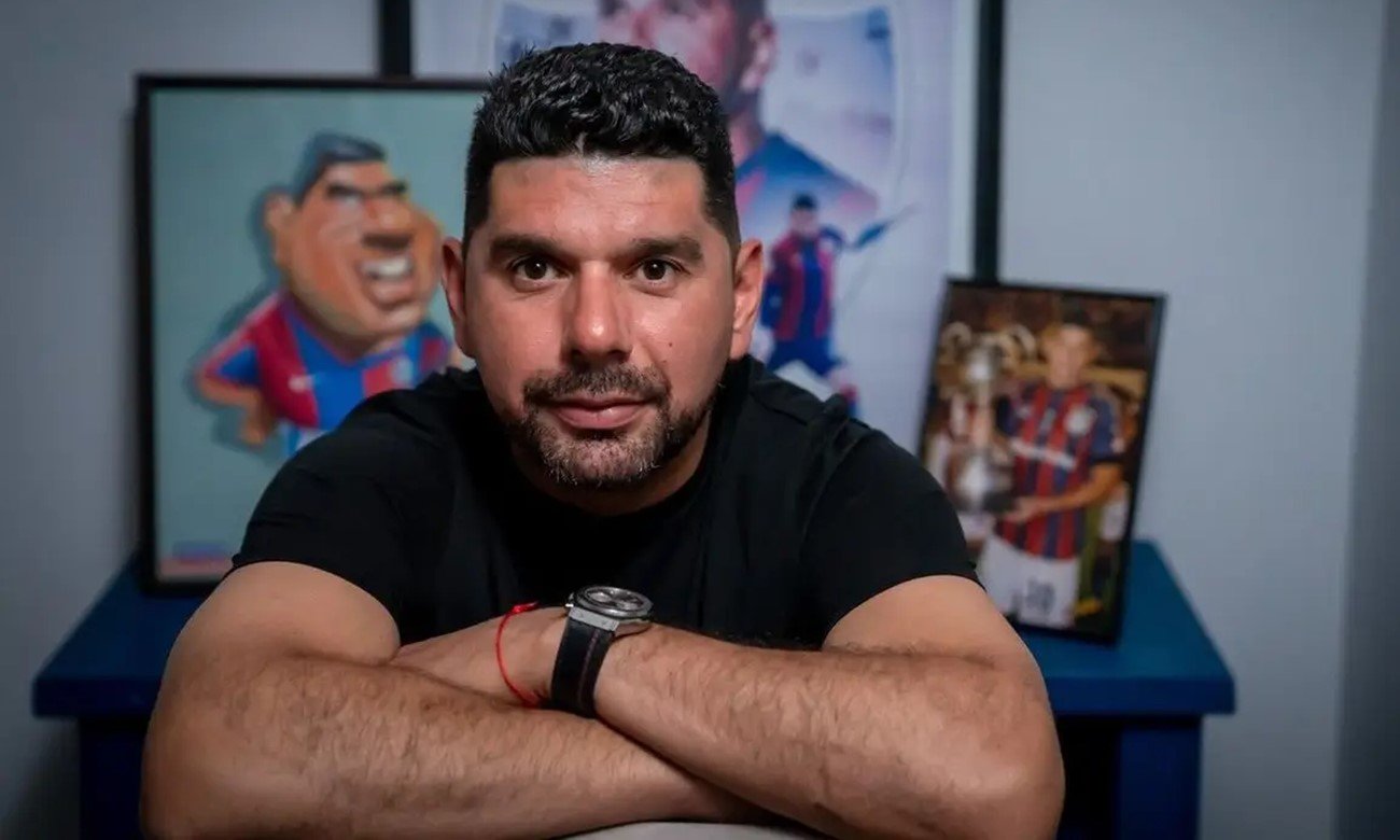 Néstor Ortigoza en una imagen de archivo, en contexto público fuera de su etapa como futbolista profesional.