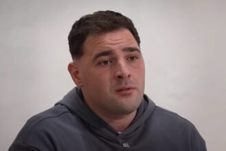 Lucas Pertossi durante una de sus apariciones públicas en el marco de la causa por el crimen de Fernando Báez Sosa.