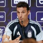 Lionel Scaloni brinda una conferencia de prensa como entrenador de la Selección Argentina, en una imagen de archivo.