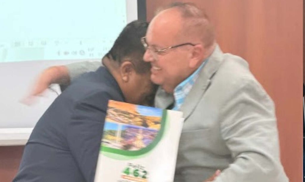 El evento abordó la integración histórica, educativa y cultural entre Argentina y Perú.