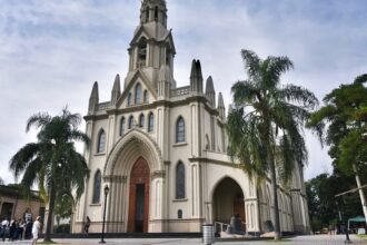 Basílica de Guadalupe, uno de los principales centros de fe y peregrinación de la ciudad de Santa Fe. Foto de archivo.