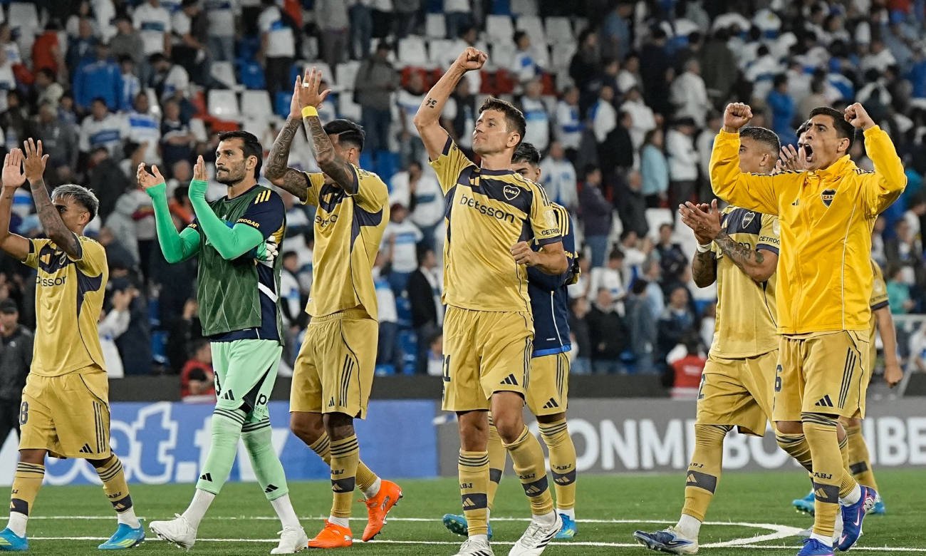 Boca Juniors celebra una victoria como visitante por la Copa Libertadores, en una imagen de archivo que refleja la alegría del plantel Xeneize tras un triunfo clave en el certamen continental.