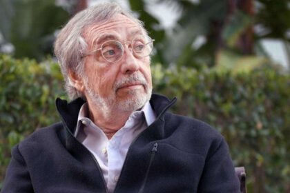 Retrato de Luis Brandoni en una aparición pública, reflejo de su extensa trayectoria artística. Foto de archivo.