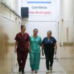 Profesionales de la salud del Hospital Cullen trabajan en la consolidación del servicio de cirugía cardiovascular, fortaleciendo la atención pública en Santa Fe.