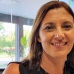 Betina Florito, dirigente política santafesina con trayectoria en el ámbito legislativo y educativo, en una actividad pública en la ciudad de Santa Fe. Foto: archivo.