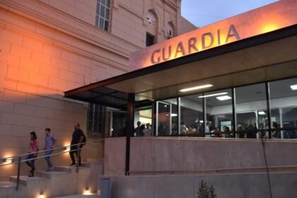 La guardia del Hospital José María Cullen, principal centro de referencia en emergencias médicas de la ciudad de Santa Fe. Foto de archivo.