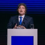 El presidente Javier Milei durante una exposición oficial, en la que abordó la situación económica del país y defendió el rumbo de su política monetaria y fiscal. Foto: archivo.