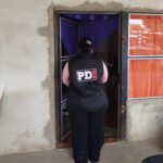 Vivienda del norte de la ciudad de Santa Fe donde la PDI llevó adelante el allanamiento en el marco de una causa judicial. Foto: Prensa PDI