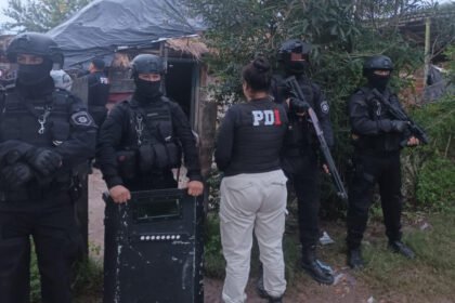 Operativo de la PDI en San Javier donde fue detenido un hombre acusado de tentativa de homicidio. Foto de archivo.