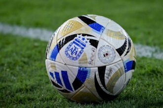 Pelota oficial del Torneo Apertura 2026, protagonista de cada jornada del campeonato.