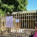 Escuela primaria de Rosario donde ocurrió el trágico accidente durante el recreo, en una imagen de archivo del establecimiento educativo.