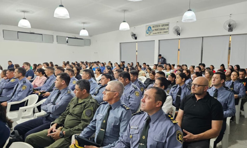 Participantes de la Primera Jornada Regional en Emergencias durante la capacitación realizada en San Justo.