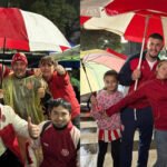 Hinchas de Unión de Santa Fe durante la vigilia por el 119° aniversario del club, en una noche marcada por la lluvia y la pasión rojiblanca. Foto: gentileza.